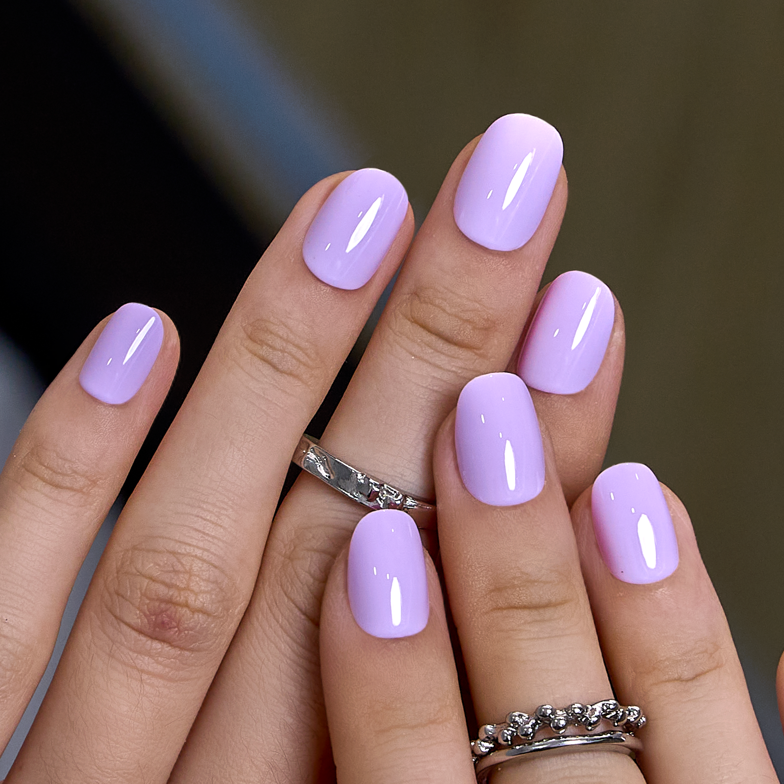 Solid Light Lavender Glossy Short Oval Nails Solid Light Lavender Glossy Short Oval Nails — Purple Nails