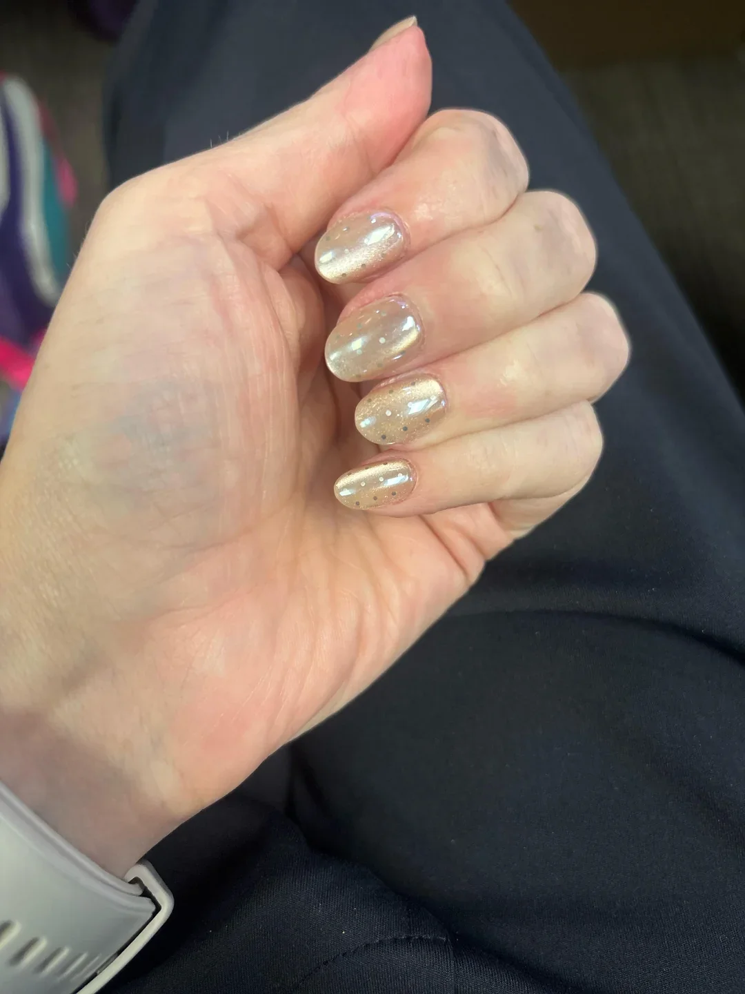 23 Short Glossy Nails For Natural Beauty Trends
