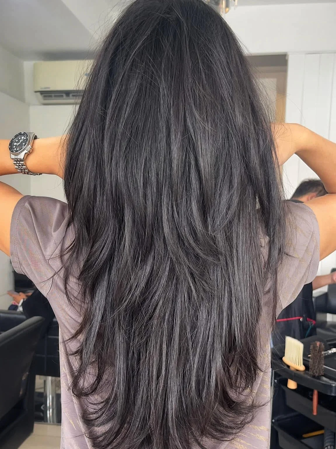 23 Best Layered Haircuts for Long Hair to Try