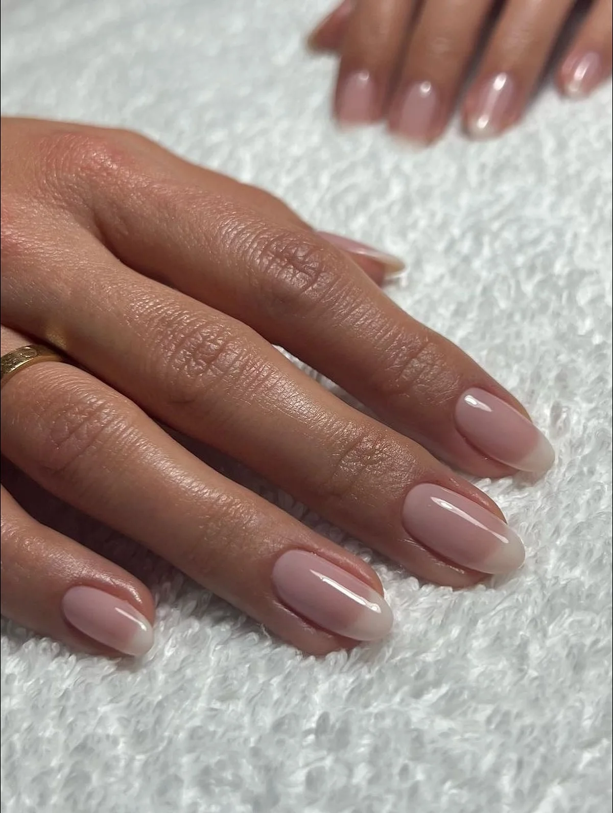 22 Soap Nails Trend For Clean Girl Style: Chic, Glossy and Effortless Manicure Ideas