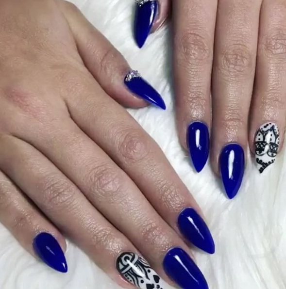 Matte Royal Blue Tribal Pattern Long Stiletto Nails Matte Royal Blue Tribal Pattern Long Stiletto Nails — Royal Blue Nails