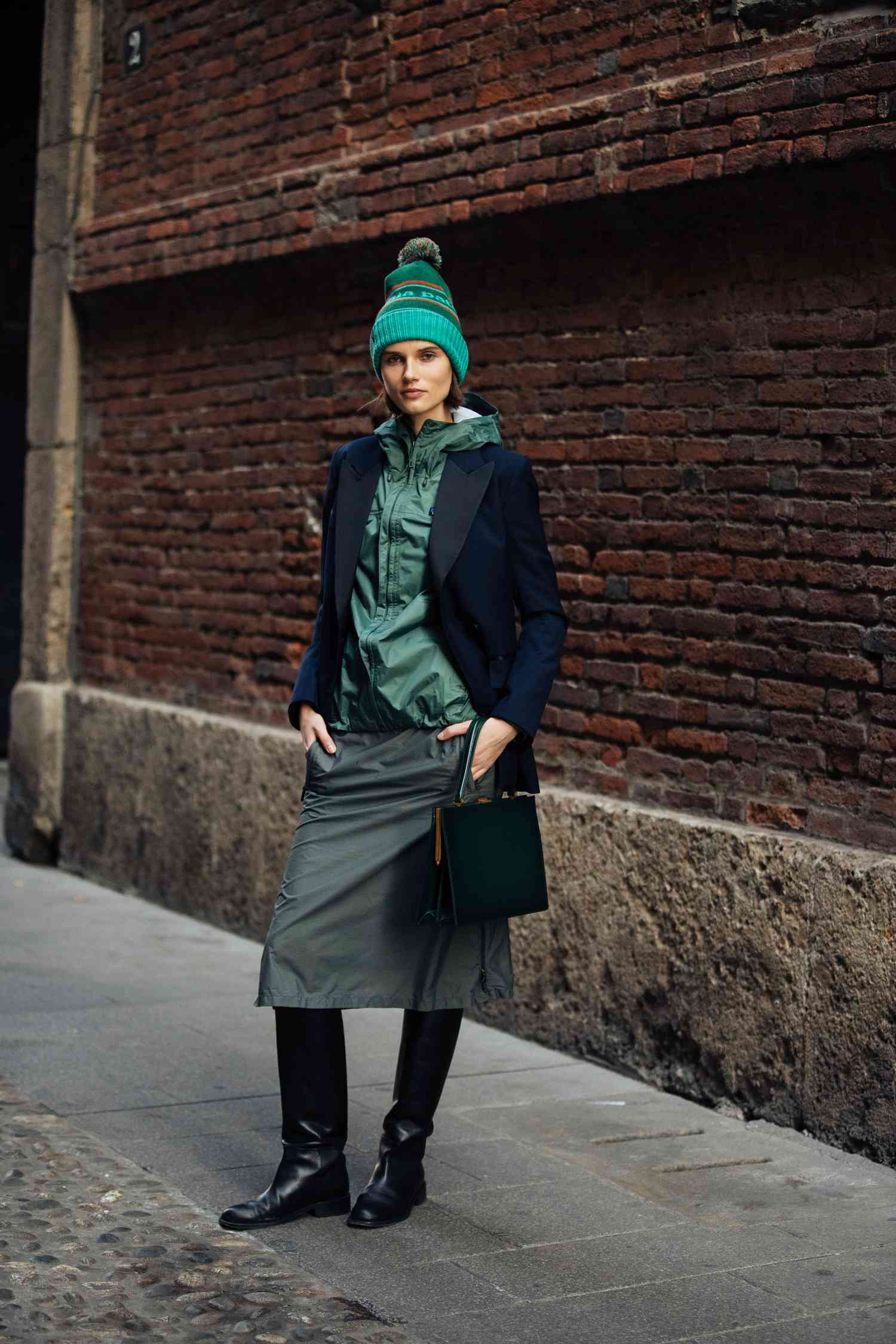 Hooded Jacket Over Blazer for Urban Exploration Hooded Jacket Over Blazer for Urban Exploration — Gorpcore Outfits