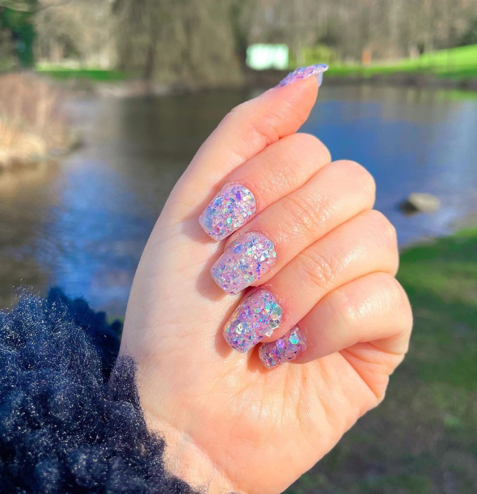 Light Purple with Dense Iridescent Glitter Light Purple with Dense Iridescent Glitter — Dip Powder Nails