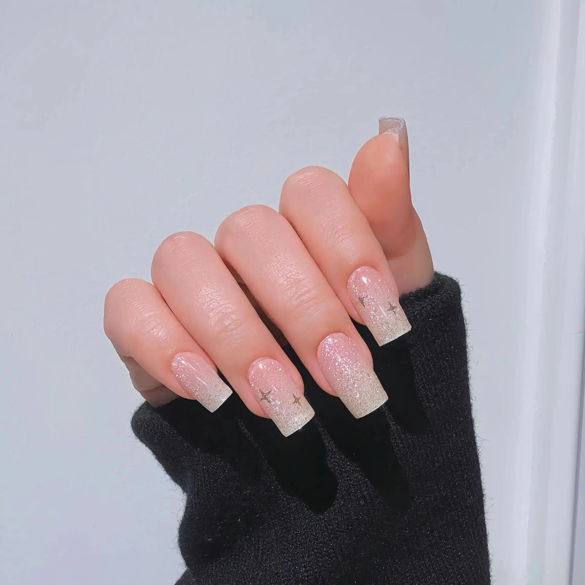 Glitter Ombre With Star Accents Visual Idea — Glitter Nails