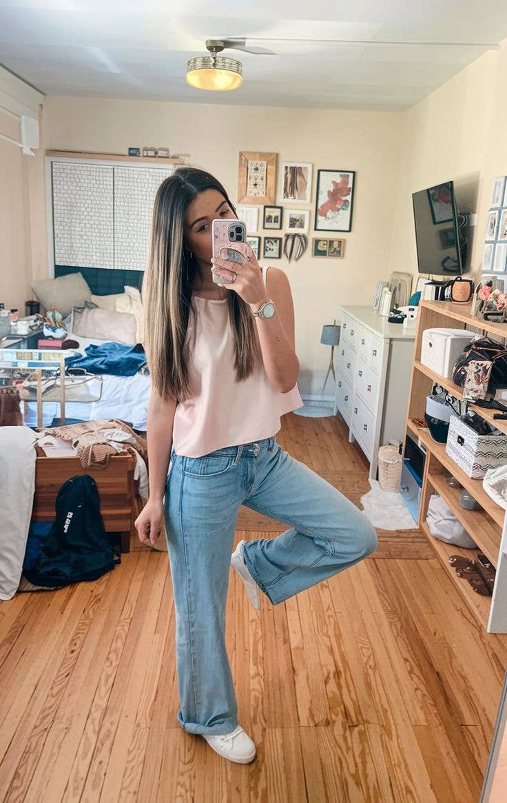 Wide-Leg Jeans with Sleeveless Top and Sneakers — School Outfits