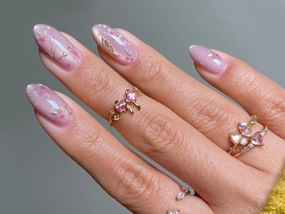 Pale Pink Chrome with Floral Accents Pale Pink Chrome with Floral Accents — Pink Chrome Nails