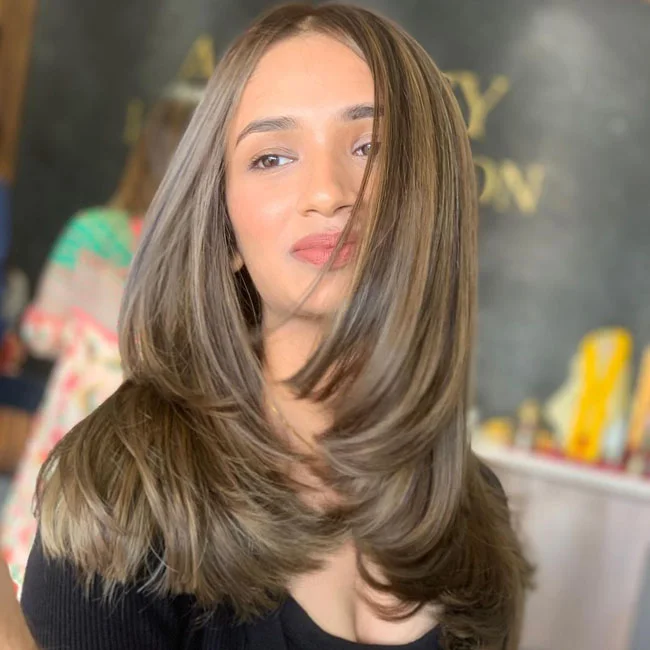 21 Face-Framing Layers for Long Hair to Try in 2026