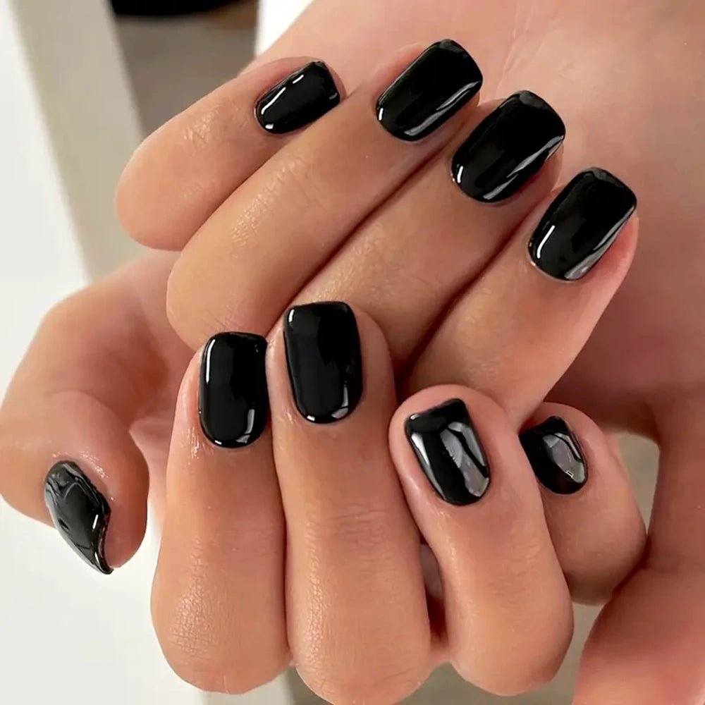 Glossy Black Short Square Press-on Nails on Luulla
