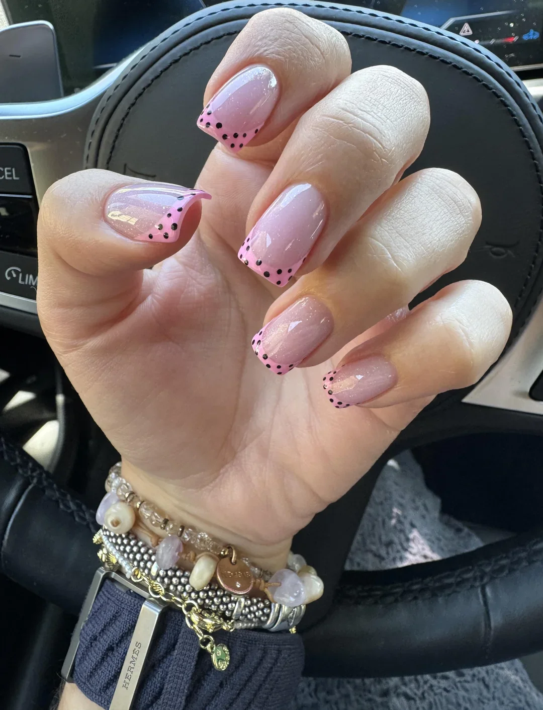26 Polka Dot Nails Trend: Cute and Stylish Manicure Ideas
