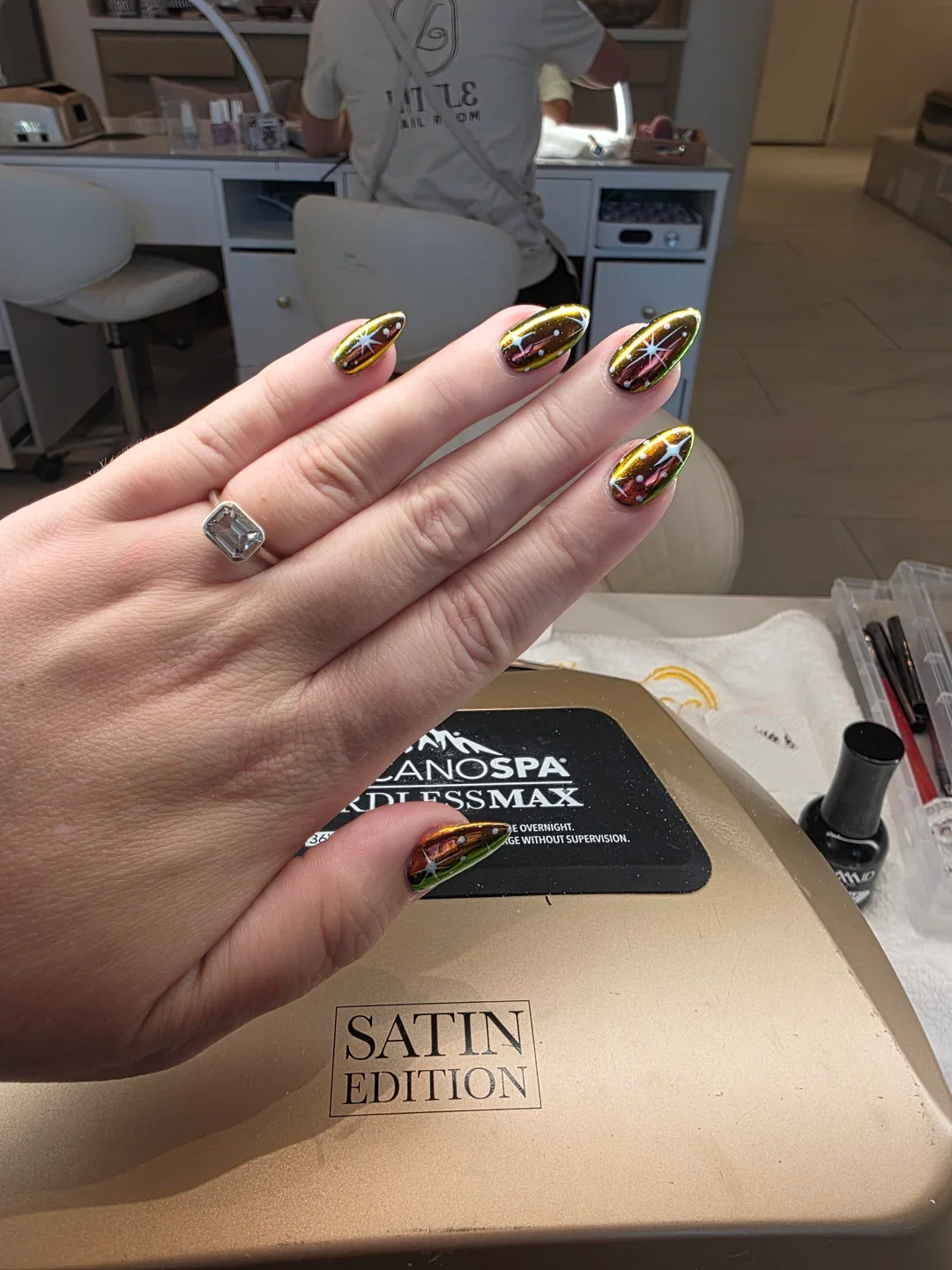 23 Chrome Nails For Modern Elegant Manicure Looks