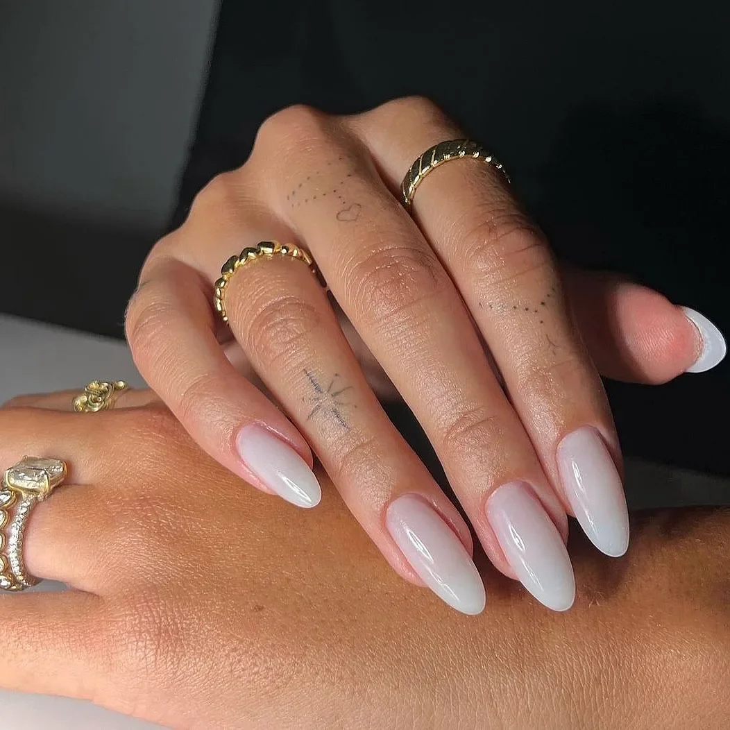 24 Rich Girl Nail Ideas for 2026 That Look Effortlessly Polished