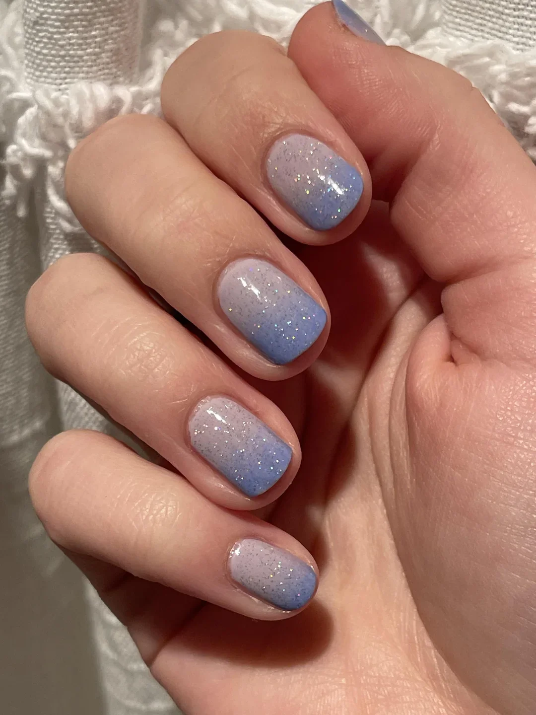 23 Short Glossy Nails For Natural Beauty Trends