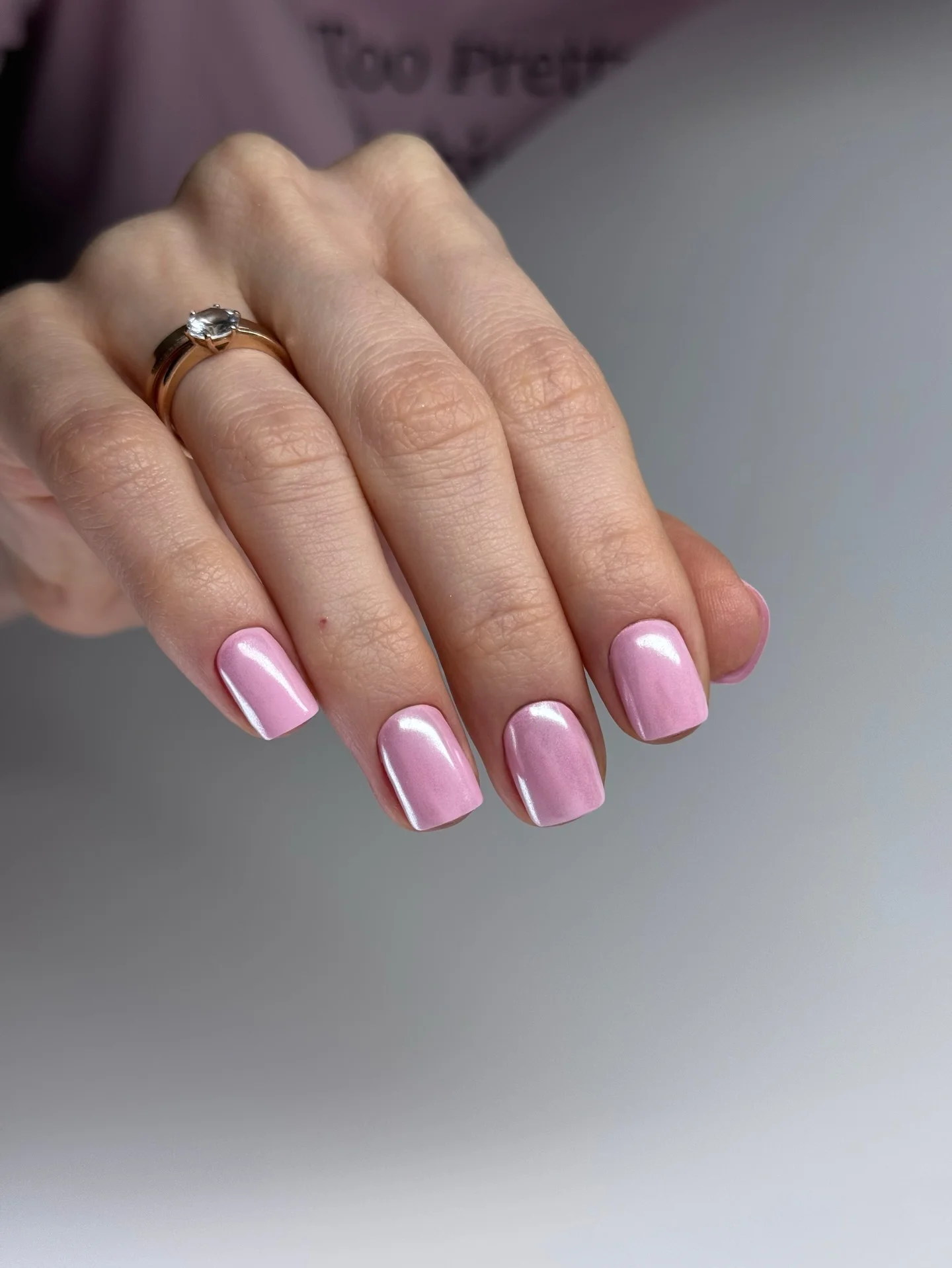 21 Pearl Powder Nails for a Chic and Elegant Manicure