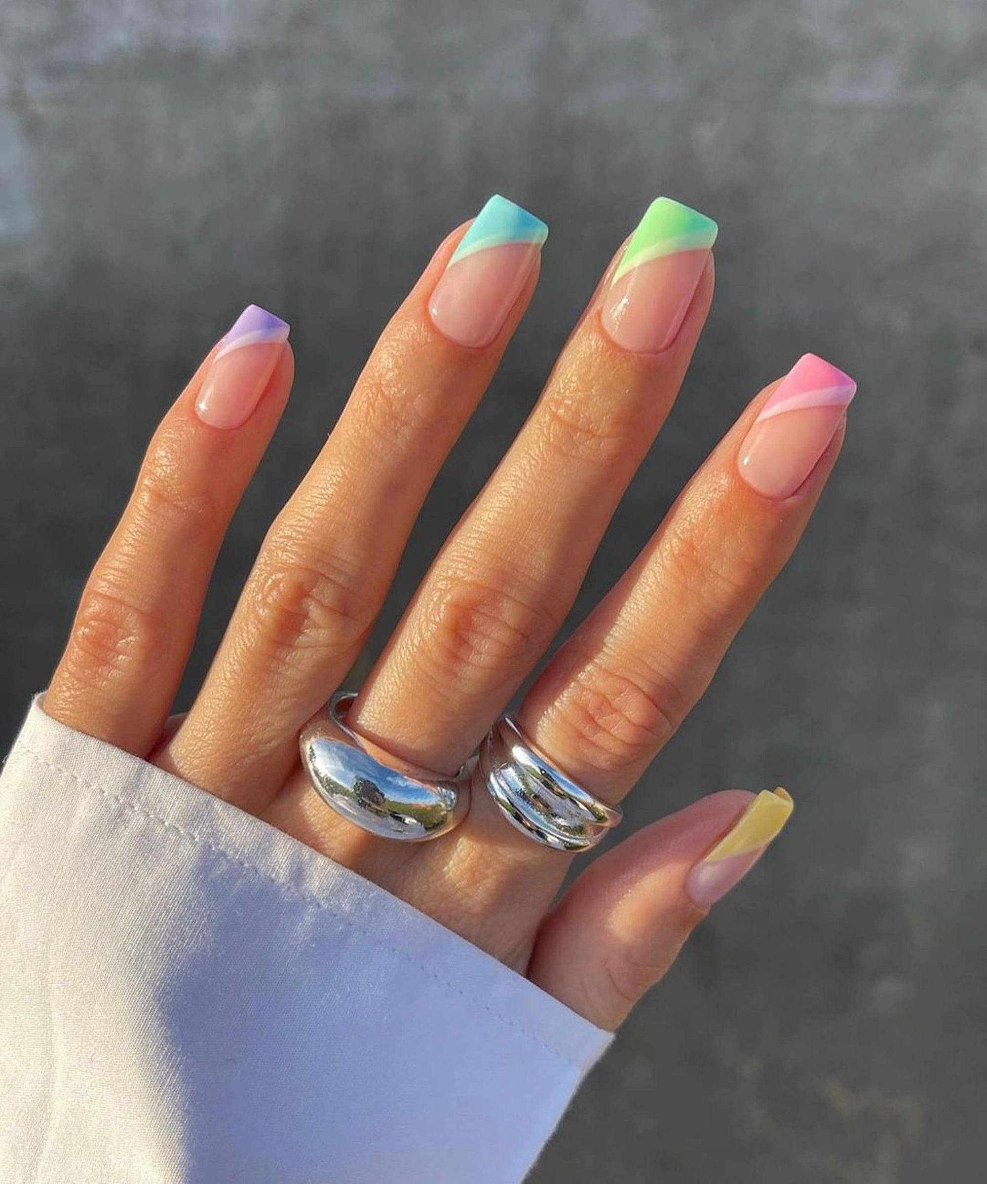 Summer Visual Idea — French Tip Nails