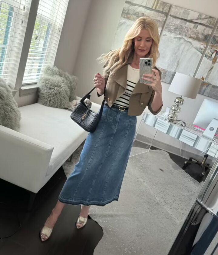Khaki Cropped Jacket and Denim Maxi Skirt: Casual Chic Combination Khaki Cropped Jacket and Denim Maxi Skirt: Casual Chic Combination — Outfits for Women Over 40