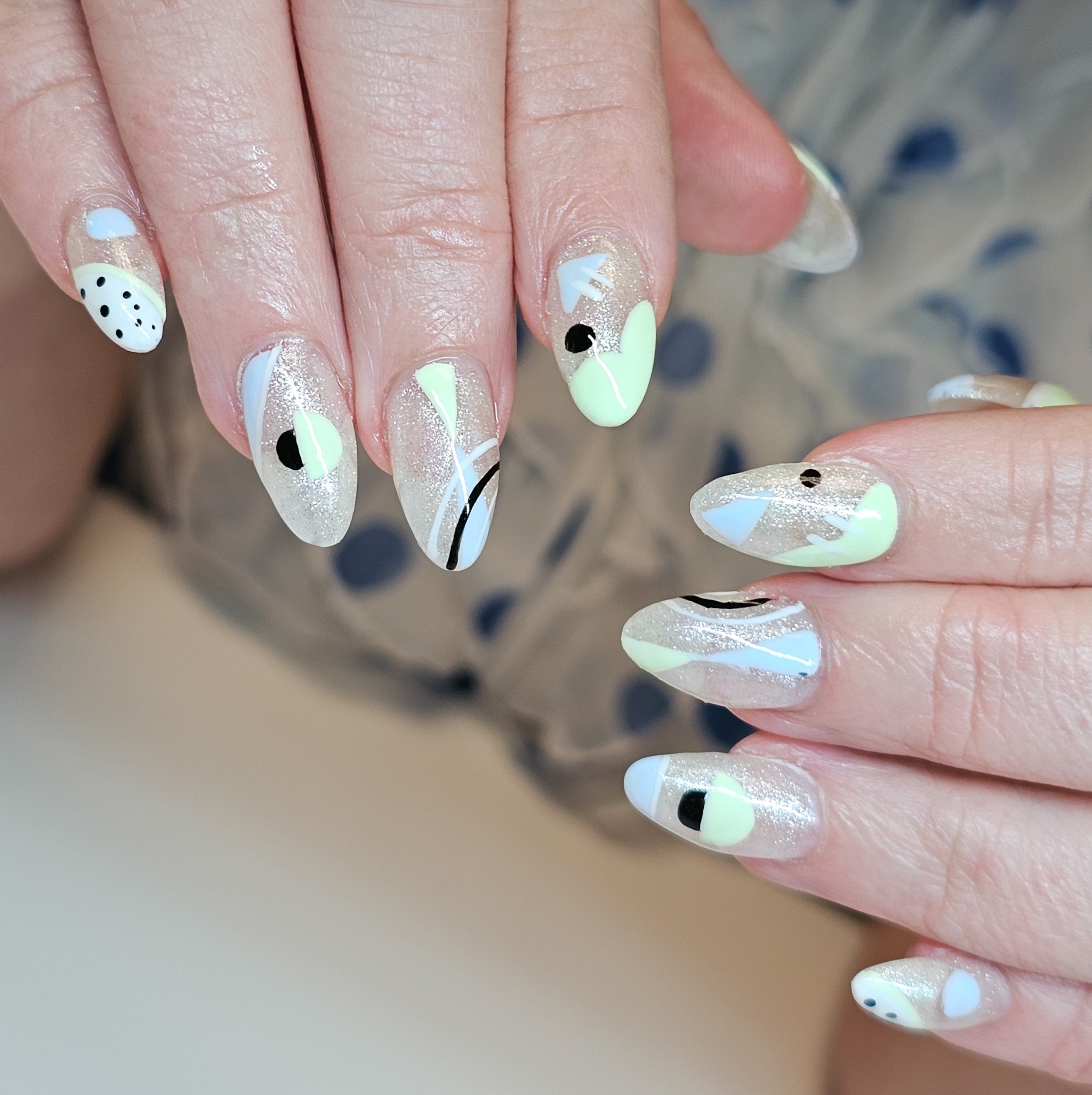 Geometric Shapes Dots And Abstract Lines Visual Idea Geometric Shapes Dots And Abstract Lines Visual Idea — Abstract Nails
