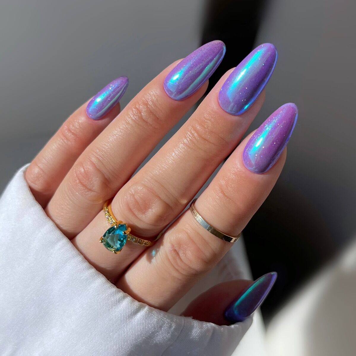 Purple Glitter Holographic Stilettos Purple Glitter Holographic Stilettos — Holographic Nails