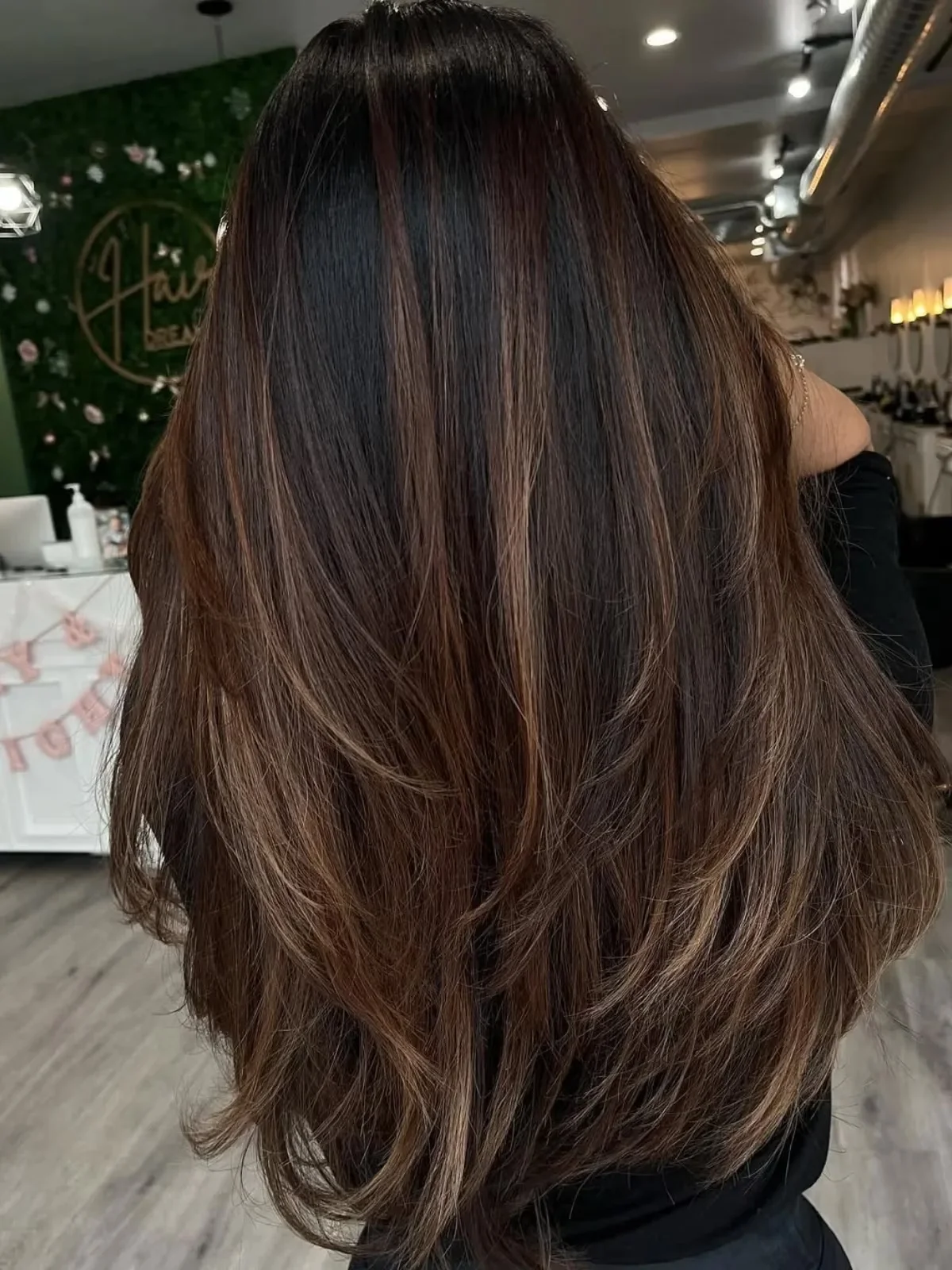 24 Chocolate Brown Hair: Trendy Shades and Color Ideas