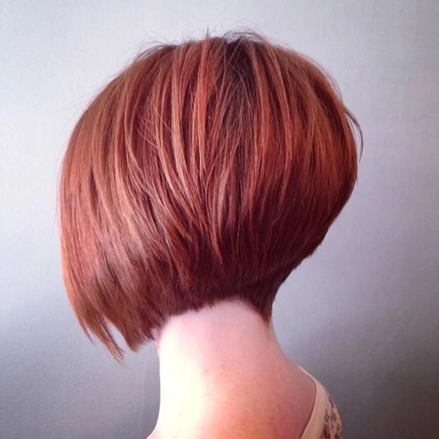 27 Stacked Angled Bob Haircuts for Modern Women
