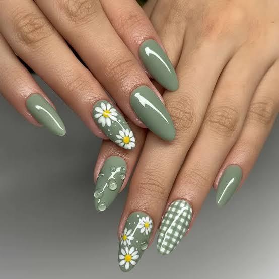 Spring Daisy Sage Green Almonds Spring Daisy Sage Green Almonds — Sage Green Nails