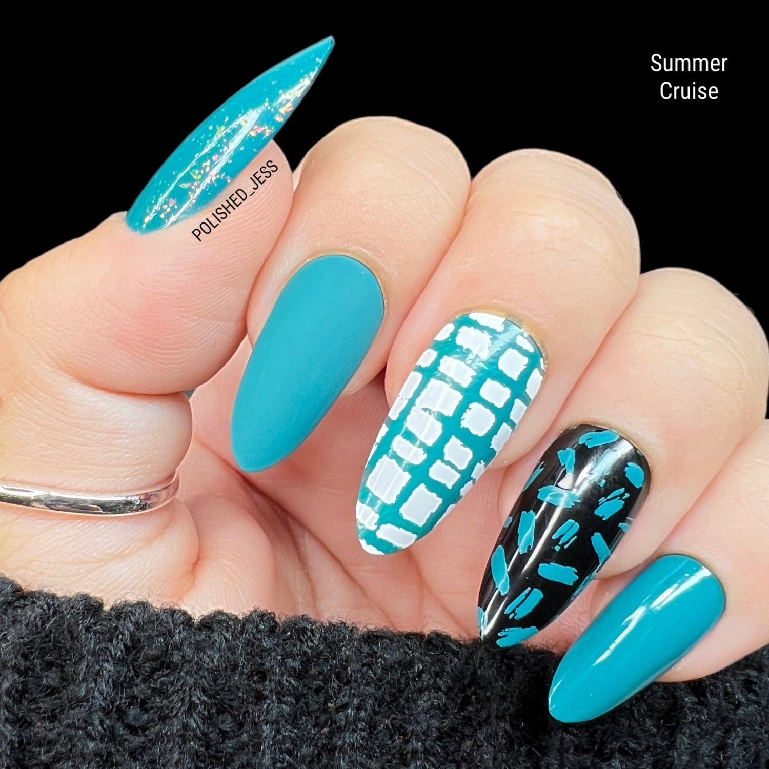 Vibrant Teal with Mixed Finishes Vibrant Teal with Mixed Finishes — Cruise Nails