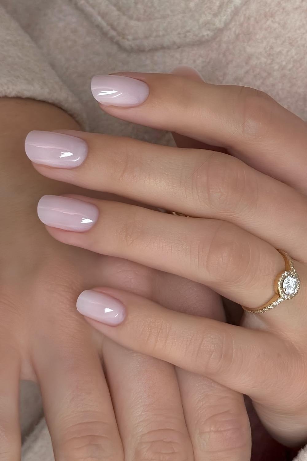 Both Hands Sheer Milky Pale Pink Short Oval Both Hands Sheer Milky Pale Pink Short Oval — Clean Girl Nails