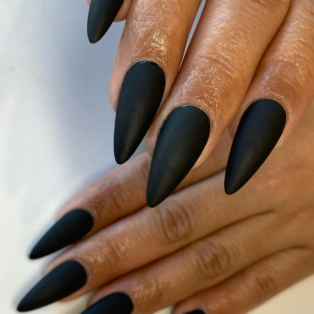 Solid Color Visual Idea Solid Color Visual Idea — Black Nails