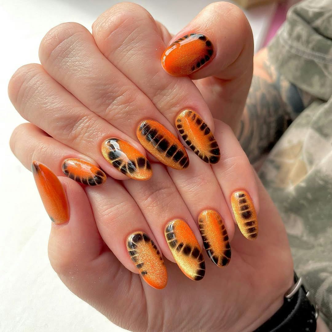 Shimmer Cat-Eye Visual Idea — Orange Nails