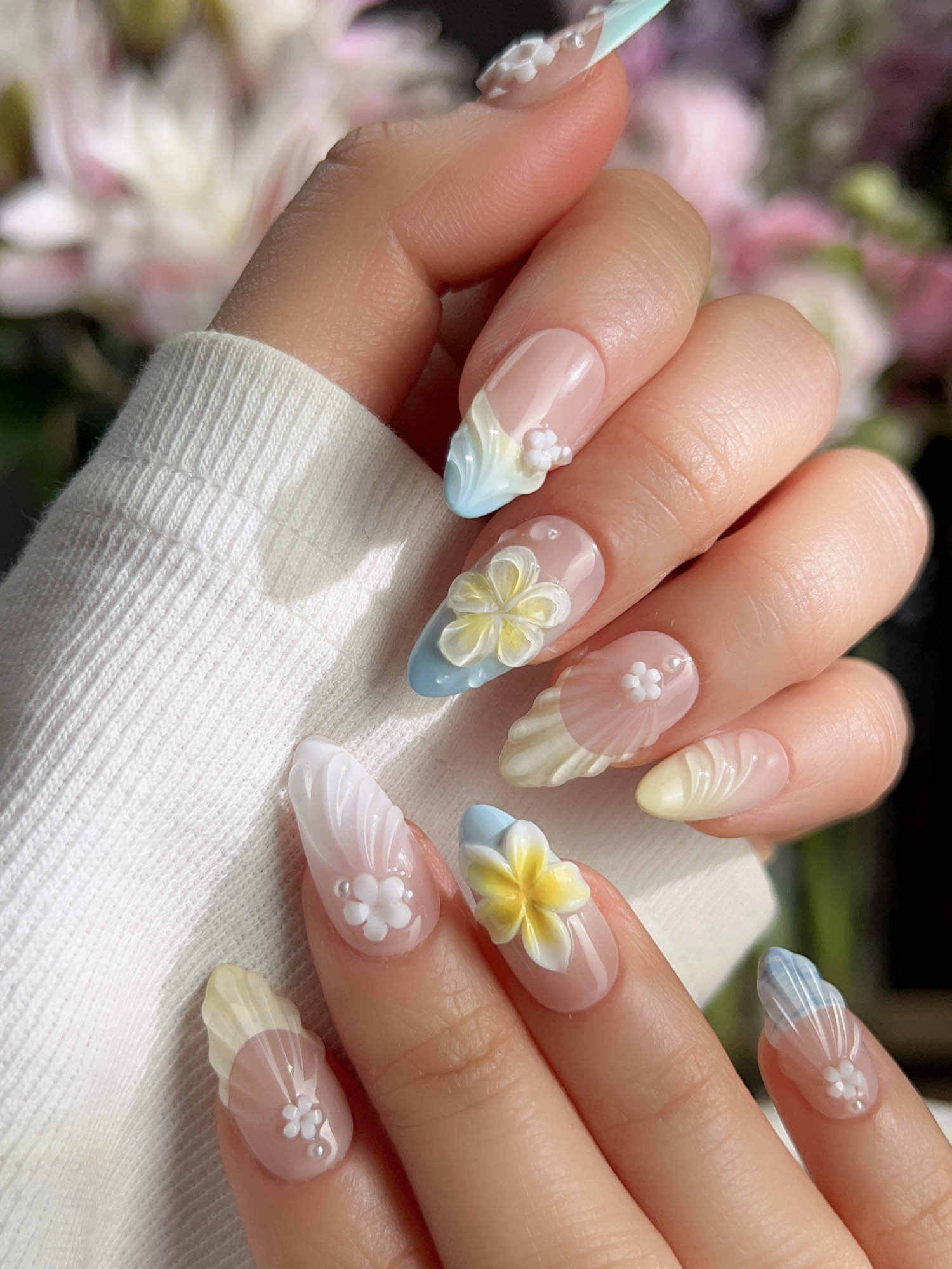 Short Almond with 3D Flowers and Waves — 3D Nails