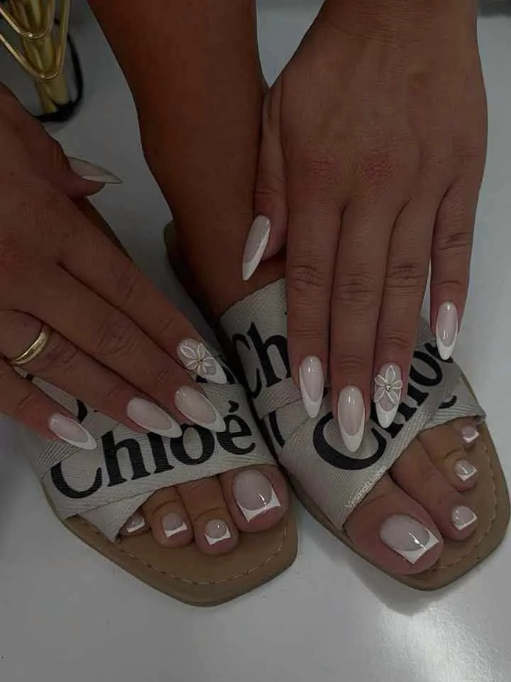 27 Modern Manicure Colors To Try for a Chic and Trendy Look