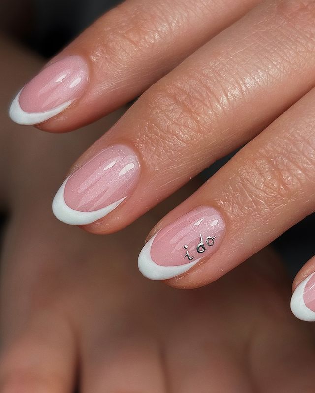 Short Almond 'I Do' Charm French — Wedding Nails