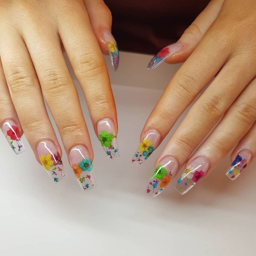 Clear Nails With Embedded Dried Flowers Clear Nails With Embedded Dried Flowers