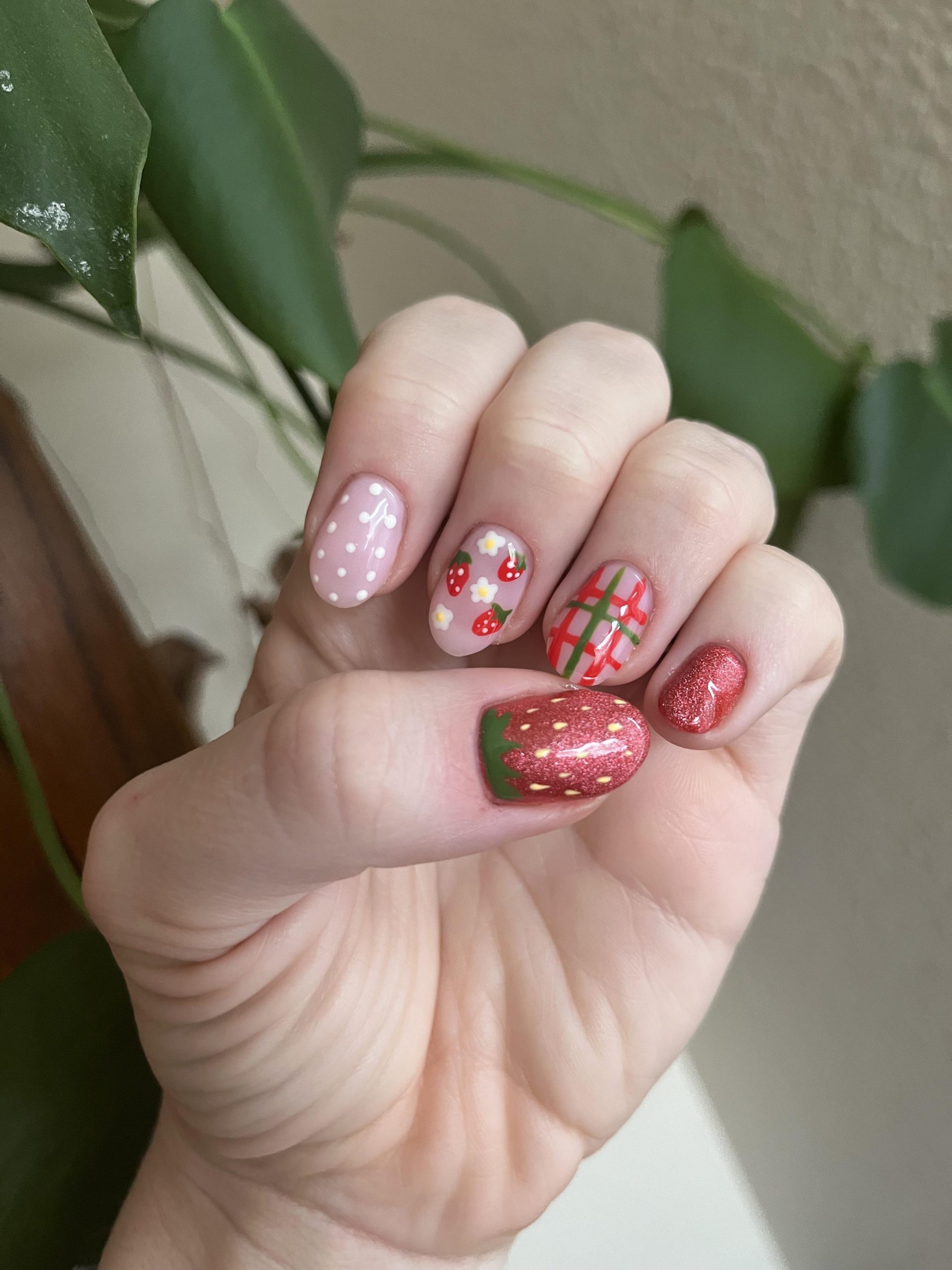 Mixed Pattern Strawberry Oval Nails — Strawberry Nails