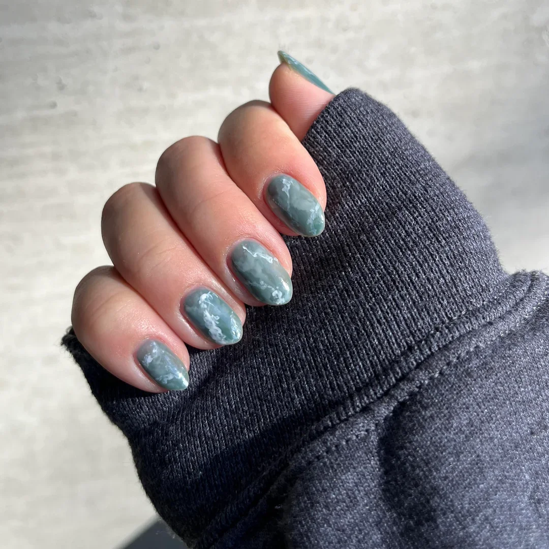 21 Popular Nail Colors For Modern Manicures That Instantly Elevate Your Look
