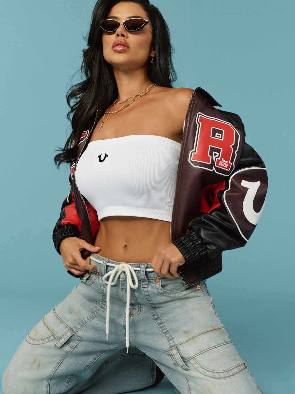 Cargo Pants and Bomber Jacket Streetwear — 90s Outfits