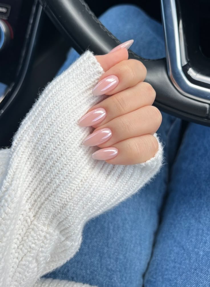Pale Pink Iridescent Chrome Nails Pale Pink Iridescent Chrome Nails — Nude Nails
