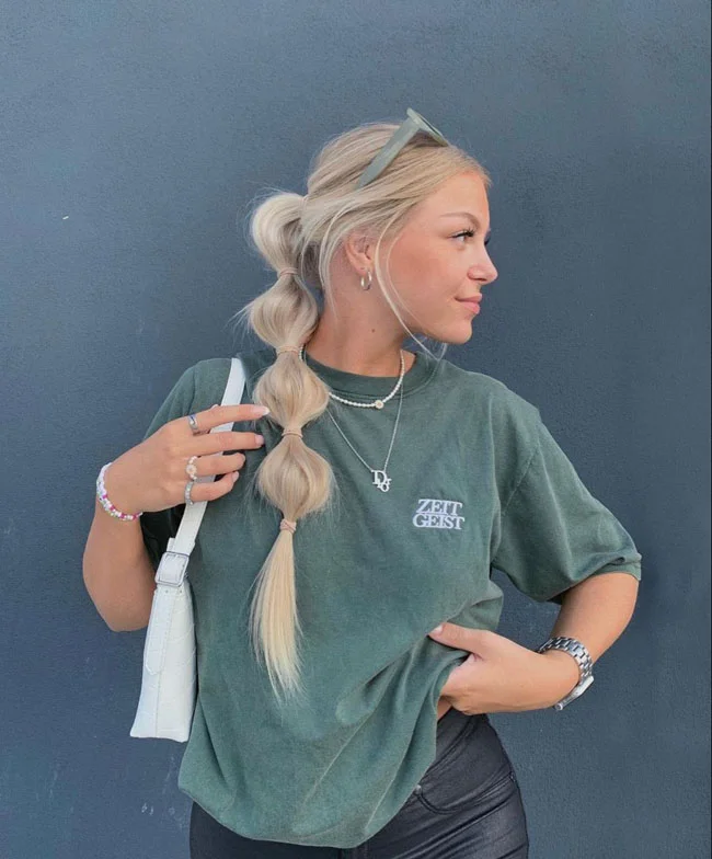 22 Simple and Beautiful Everyday Hairstyles for 2026