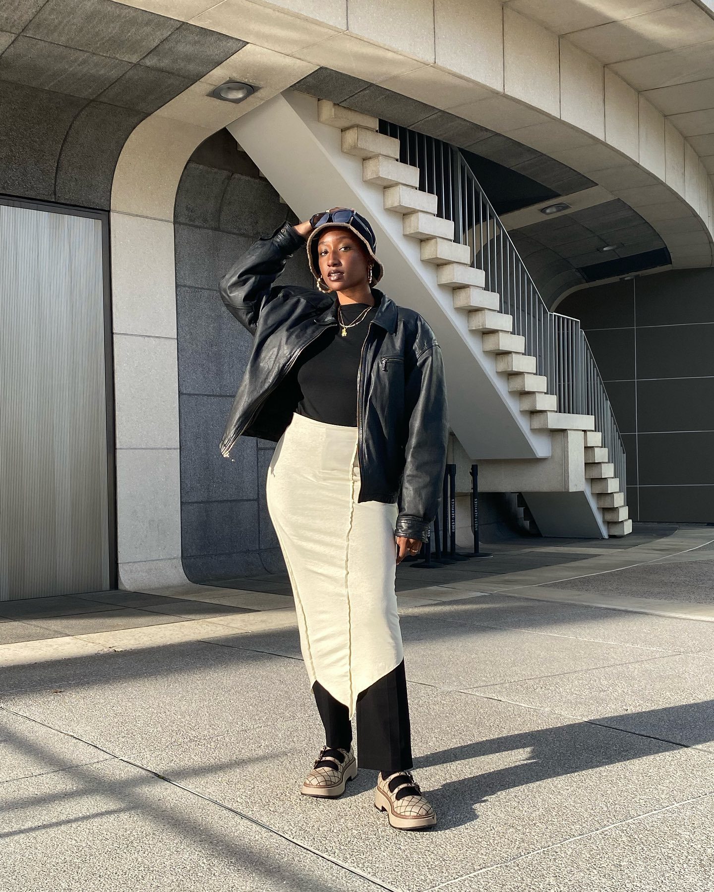Edgy Streetwear: Leather Jacket Over Ribbed Knit and Column Skirt — Streetwear Outfits