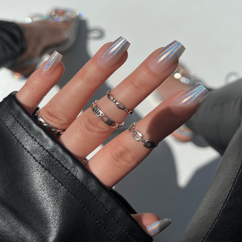 Holographic Chrome Visual Idea Holographic Chrome Visual Idea — Holographic Nails