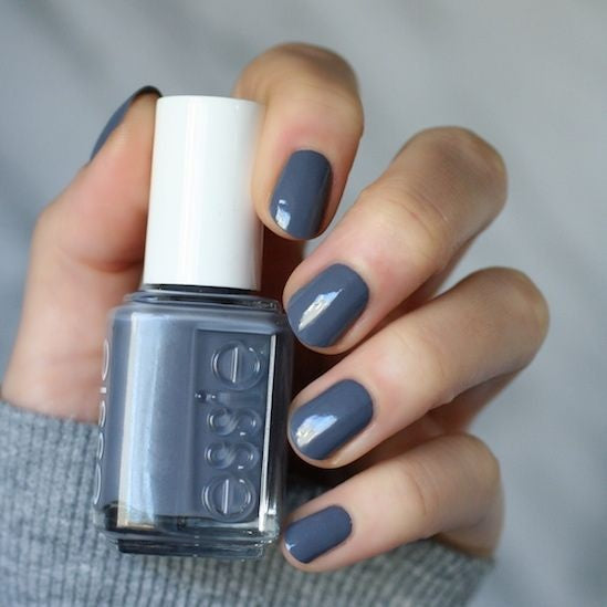 Grey With Blue Undertone Glossy Short Square Nails Grey With Blue Undertone Glossy Short Square Nails — Nails for Pale Skin