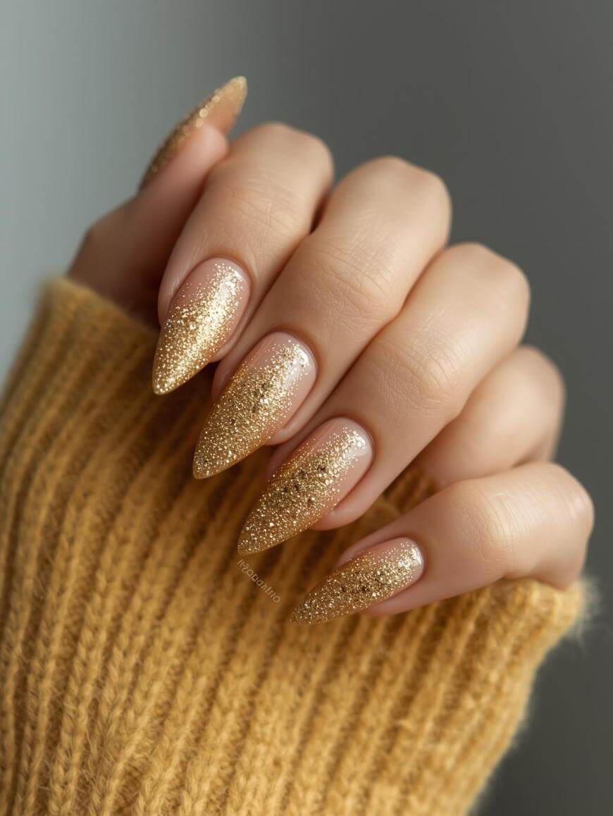 Gold Glitter Ombre Stiletto Nails Gold Glitter Ombre Stiletto Nails — Gold Nails