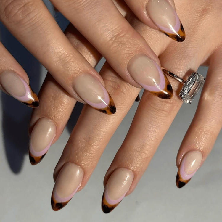Tortoiseshell French Tips with Lilac Outline — Brown French Tip Nails