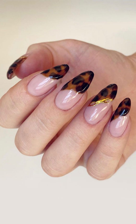 Tortoiseshell French Tips with Gold Cuticle Line Tortoiseshell French Tips with Gold Cuticle Line — Tortoise Shell Nails