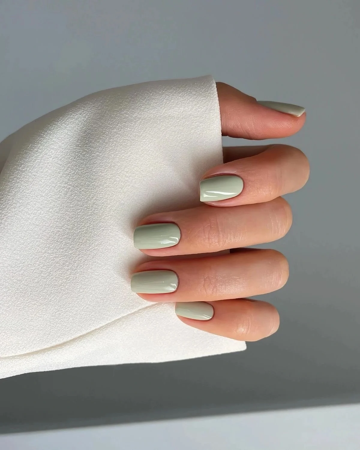 27 Modern Manicure Colors To Try for a Chic and Trendy Look