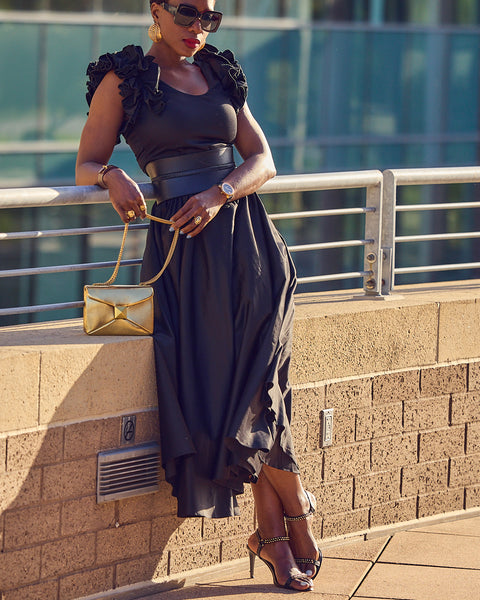 Dramatic Ruffles: Black Dress with Ruffled Shoulders and Gold Accessories Dramatic Ruffles: Black Dress with Ruffled Shoulders and Gold Accessories — Dressy Outfits
