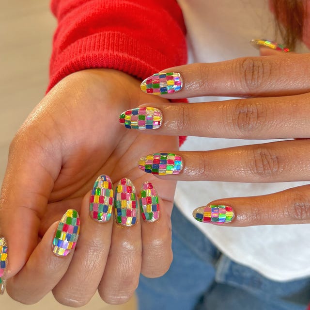 Short Oval Mosaic Square Nails Short Oval Mosaic Square Nails — Concert Nails
