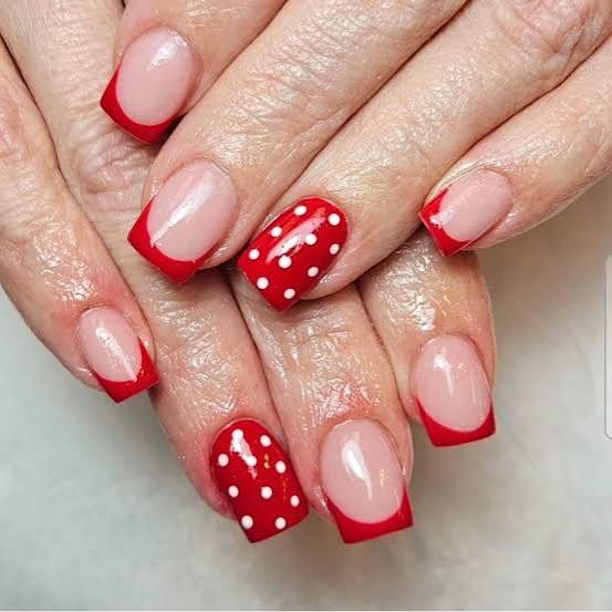 Polka Dots On Accent Nails Visual Idea Polka Dots On Accent Nails Visual Idea — Polka Dot Nails