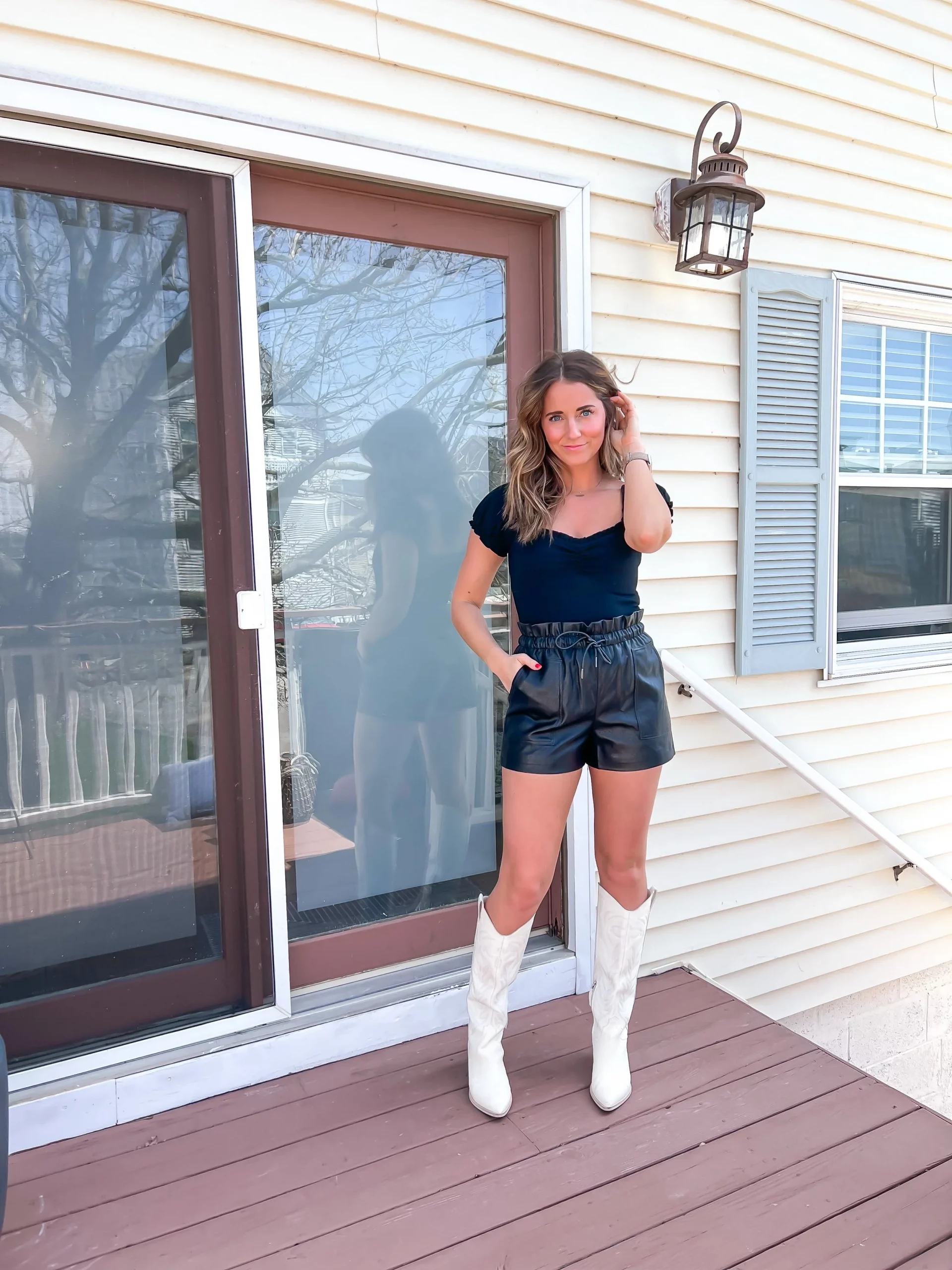White Knee-High Cowboy Boots Outfit Idea White Knee-High Cowboy Boots Outfit Idea — Nashville Outfits