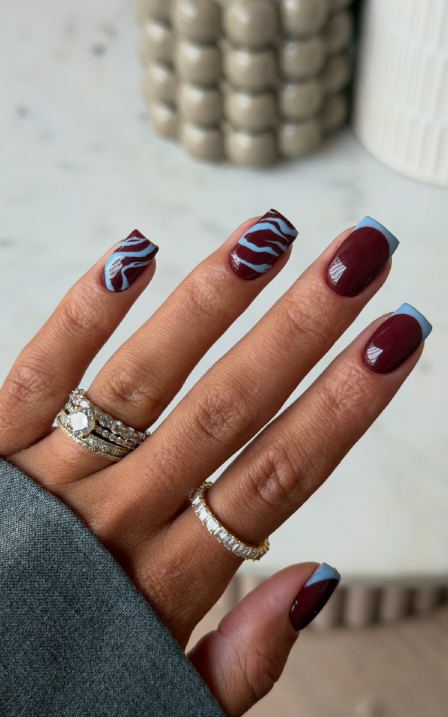 Deep Brown With Light Blue Wavy Lines Deep Brown With Light Blue Wavy Lines — Nails for Brown Skin