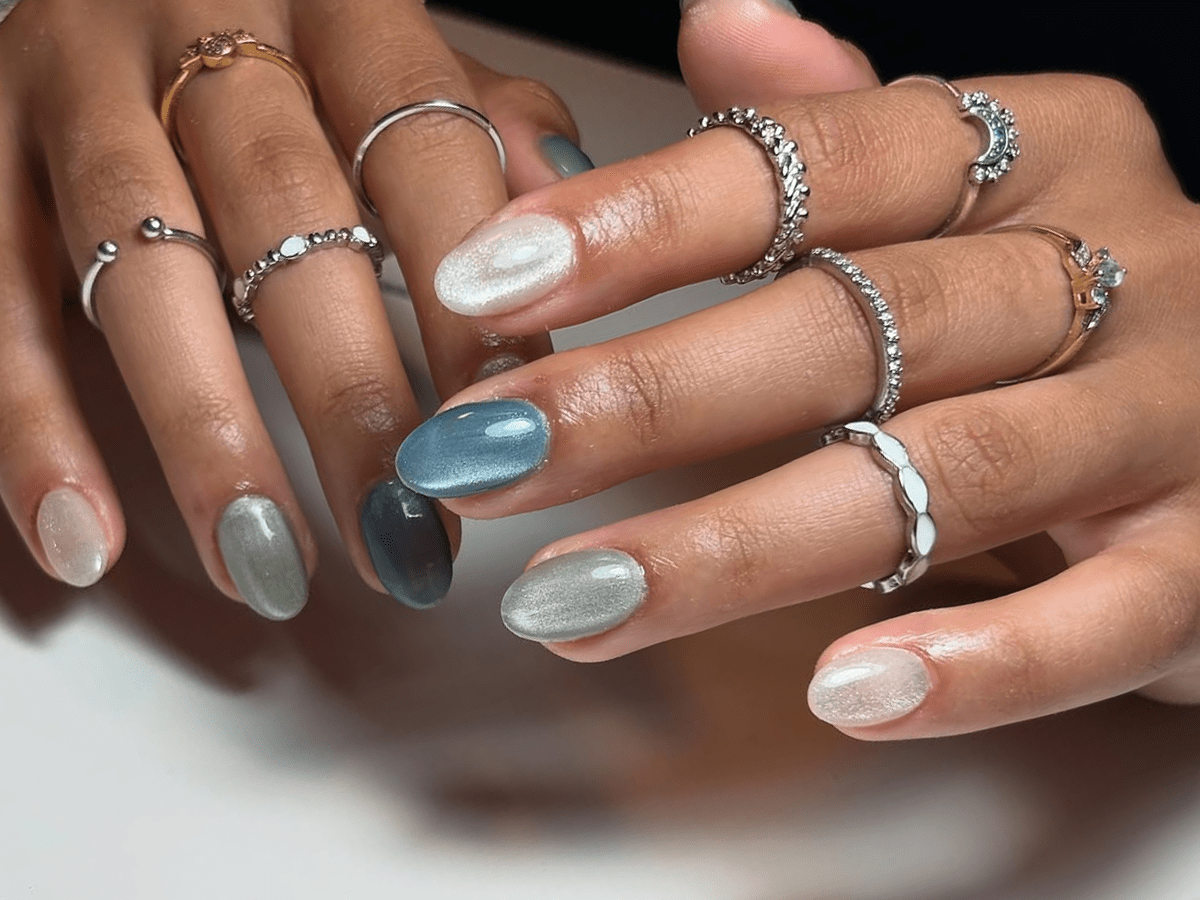 Pale Pink Iridescent Floral Accent — Beach Nails